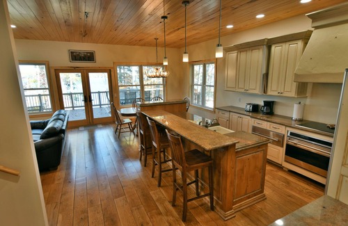 Stone Lake Cabin | Brand New 5 Bedroom Lakefront Home On Clear Water Lake Near Hayward, WI