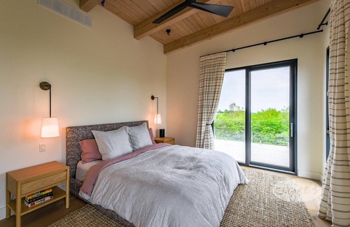 Creemore Other | Brand New 5bdrm 3bath modern home in Creemore!