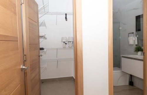 Yolanda Morales Apartment | Brand new apartment in the best location of Santo Domingo. With an amazing view.