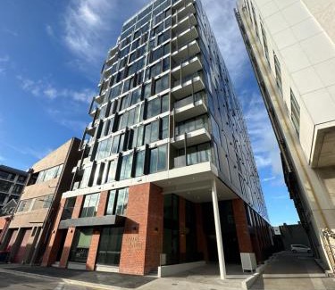 Te Aro Apartment | Brand New Apartment CBD High Rise With Ocean View on the Doorstep of Courtenay Place