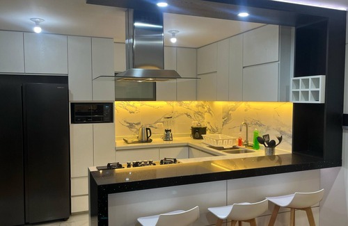 Cerro Colorado District Apartment | Brand New Apartment Urb.Michell
