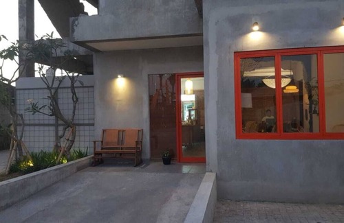 Imam Bonjol Apartment | Brand new apartment with shared pool