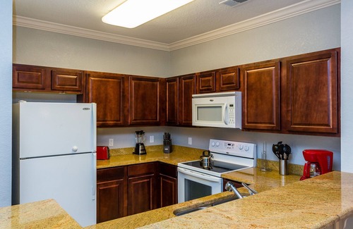 Four Corners Condo | Brand New Award Winning Newly Renovated Condo Near Disney and Universal Studios