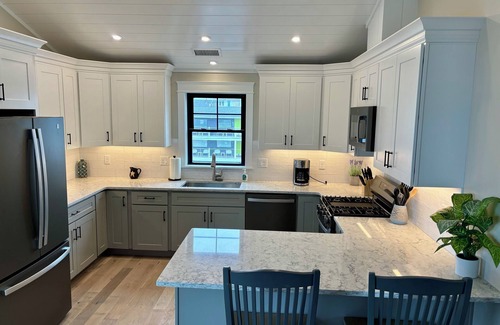 York Beach Cottage | Brand New beach house- Just steps from Long Sands Beach. 3 Bedrooms, 2 Bathrooms