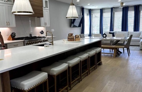 Downtown Columbus House | Brand NEW Build, D-Town Views, must See!.!.!.!.!