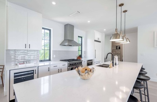 Key West House | Brand New Build Larkshine House - Pool