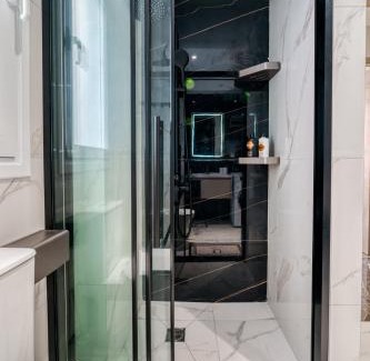 Petralona Apartment | Brand New Building Deluxe Apartments With Parking Nearby Train