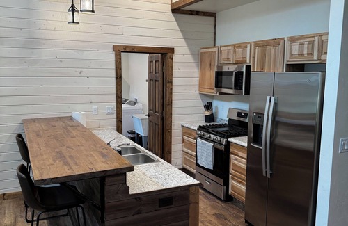 Columbia Falls Cabin | Brand new cabin in the woods!