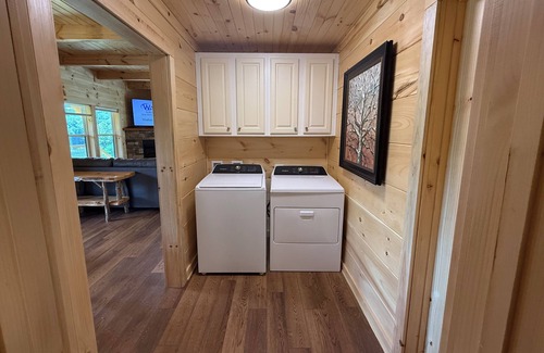 Butler Cabin | Brand new cabin with HOT TUB, Dock & Lake Access