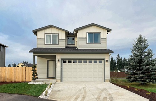 Vancouver House | Brand New Charming 3-bedroom house with AC and WiFi in welcoming Vancouver