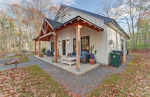 Biddeford Cottage | Brand new charming cottage next to the pristine sandy beaches of Biddeford Pooln