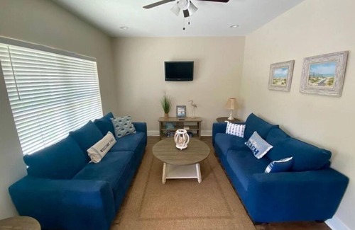 Bay St Louis Cottage | Brand New! Charming cottage, centrally located in Old Town Bay St. Louis.