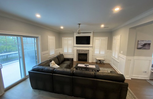 A-Zone House | Brand New/Classic Charm-Flexible Arrival/Depart