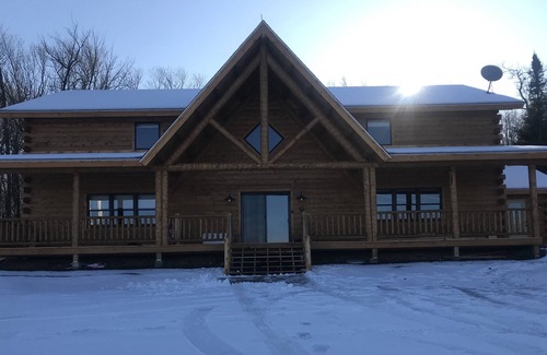 Searsburg Cabin | Brand New Custom Log Cabin In The Green Mtn Forest