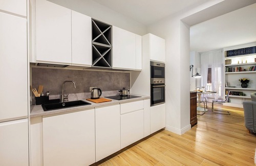 Rione II Trevi Apartment | Brand new elegant cozy in the heart of Rome. For couple or family wifi AC
