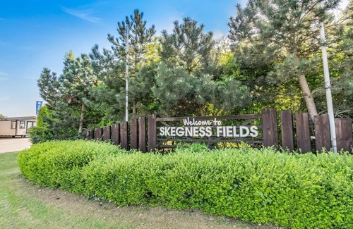 Skegness Ski Chalet | Brand new for 2021 a complete home from home with 2 double bedrooms.