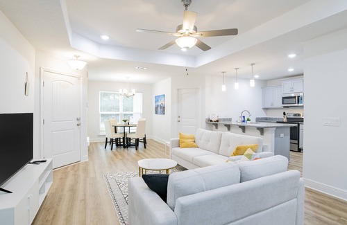 Ensley House | Brand New Glamorous 3BR House