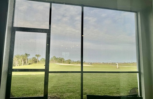 Venice Condo | BRAND NEW! GOLF MEMBERSHIP INCnHIGHLY SOUGHT AFTER WELLEN PARK G&CC FURNISHED!
