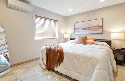 Morgan Apartment | BRAND NEW Gorgeous 1 BD/2 BTH central to ski resorts!