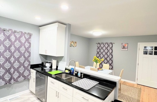Hood House | Brand new home, close to Massanutten Resort and the Shenandoah -pet friendly!