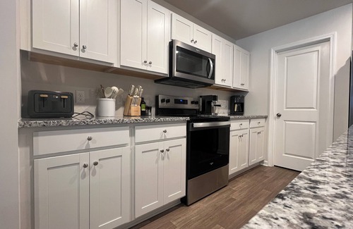 Boiling Spring Lakes House | Brand New Home with Open Floor Plan and Large Back Yard