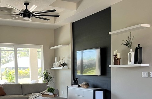 Broadmoor House | Brand New House w/pool 5 miles from the Beach