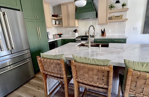 Mountain Village House | Brand New! Luxury Townhome, Steps to the Slopes. @EnchantedForestTelluride