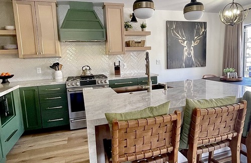 Mountain Village House | Brand New! Luxury Townhome, Steps to the Slopes. @EnchantedForestTelluride