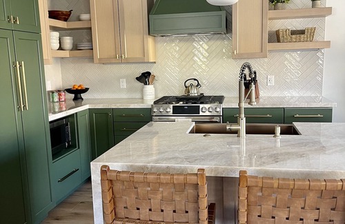 Mountain Village House | Brand New! Luxury Townhome, Steps to the Slopes. @EnchantedForestTelluride