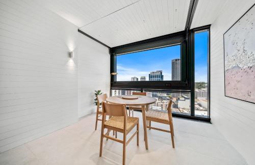 Perth Central Business District Apartment | Brand new Luxurious 2 Bedroom Perth CBD