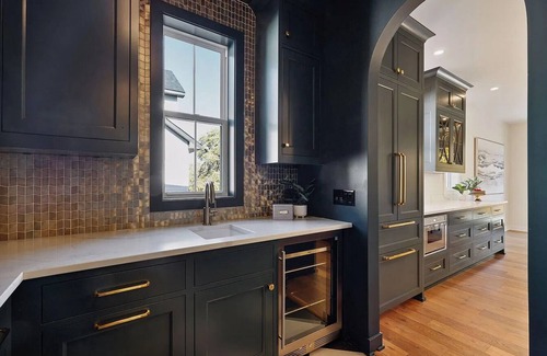 Wayzata House | Brand New! Luxury 5BR House in Heart of Charming Downtown Wayzata