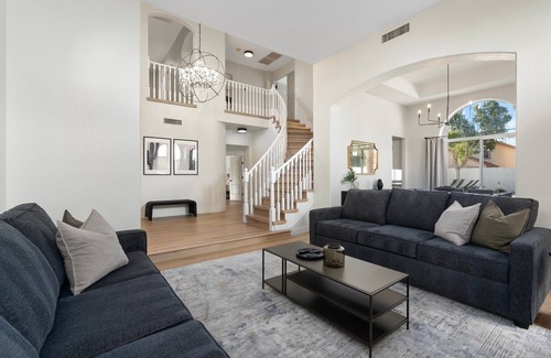 Chandler House | BRAND NEW! LUXURY 6 bedroom/3 bath w heated pool