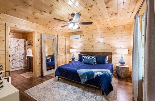 Gatlinburg - Pigeon Forge House | Brand New Luxury Cabin-Private Appalachian Retreat