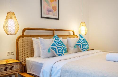 Padangsambian Klod Villa | Brand New Luxury Villa - Perfect Location - Poolside Bliss