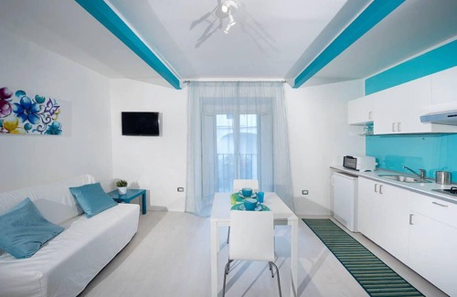 Naples City Centre Apartment | Brand new mini-apartment ideal for visiting Naples