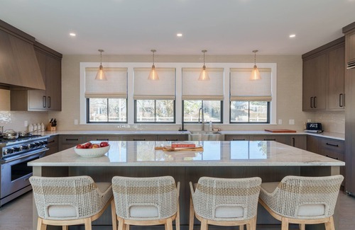 Katama House | Brand New Modern Coastal Retreat in Katama