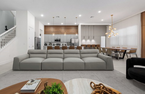 Kissimmee House | Brand New Modern State of the Art Home! Sleeps 31