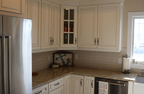 Ship Bottom House | BRAND NEW - Oceanside - 6 BR - Sleeps 15+ - Pool, Hot Tub, Game Room, Elevator
