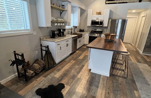 Eaton Center Cabin | Brand New Remodeled Cabin with Wood Stove on 7 Acres