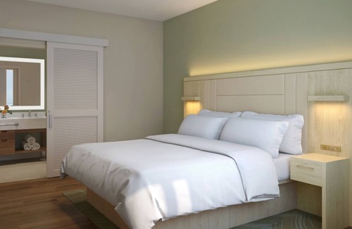 Waikiki Resort | Brand New Resort! Marriott Vacation Club-Waikiki One Bedroom Suite