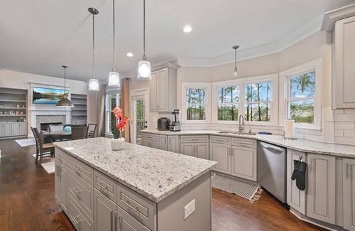 Ellenwood House | Brand new Spacious 5-bedroom house in quiet neighborhood.