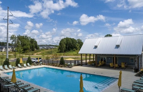 Auburn - Opelika House | Brand new! Upscale 2 bdrm/2 bath gameday condo