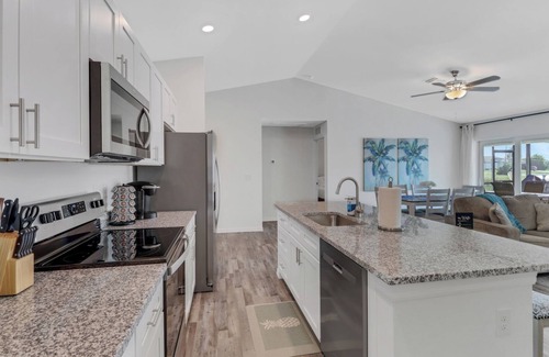 Diplomat House | " Brand New Vacation Rental w/Heated Pool"
