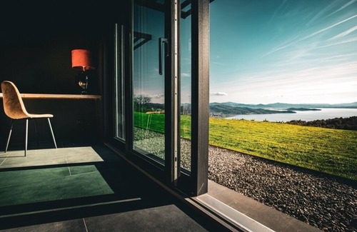 Passignano sul Trasimeno Villa | Brand new villa! Infinity heated pool with whirlpool massage and stunning view