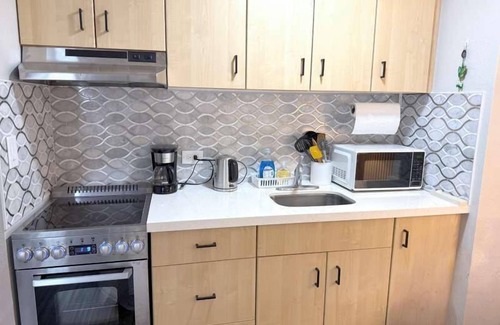 Waikiki Apartment | Brand New Waikiki 2BD 2BA Ocean City View