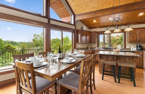 Branson Cabin | Branson Cabin on Table Rock Lake and in the City Limits! | 54