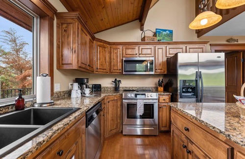 Branson Cabin | Branson Cabin on Table Rock Lake and in the City Limits! | 54