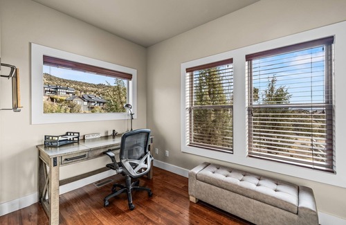 Powell Butte House | Brasada Ranch | Hot Tub | Guest Casita | 5 Bed