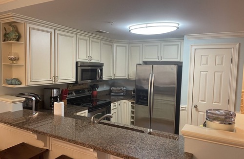 Tybee Island Condo | Brass Rail 319 - Premier Condo on Tybee - 2 Pools & Hot Tub - Perfect Location!