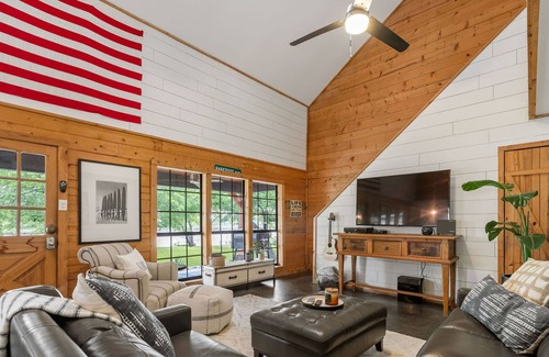 Dennis House | Brazos Sugar Shack